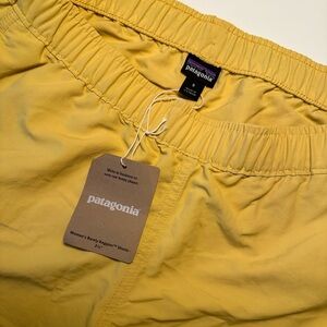 Patagonia Surfboard Yellow 2.5 Baggies